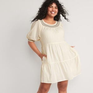 Old Navy Puff Sleeve Embroidered Smocked Swing Mini Dress M NWT